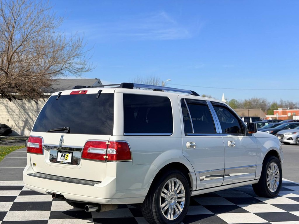2014 Lincoln Navigator Image 5
