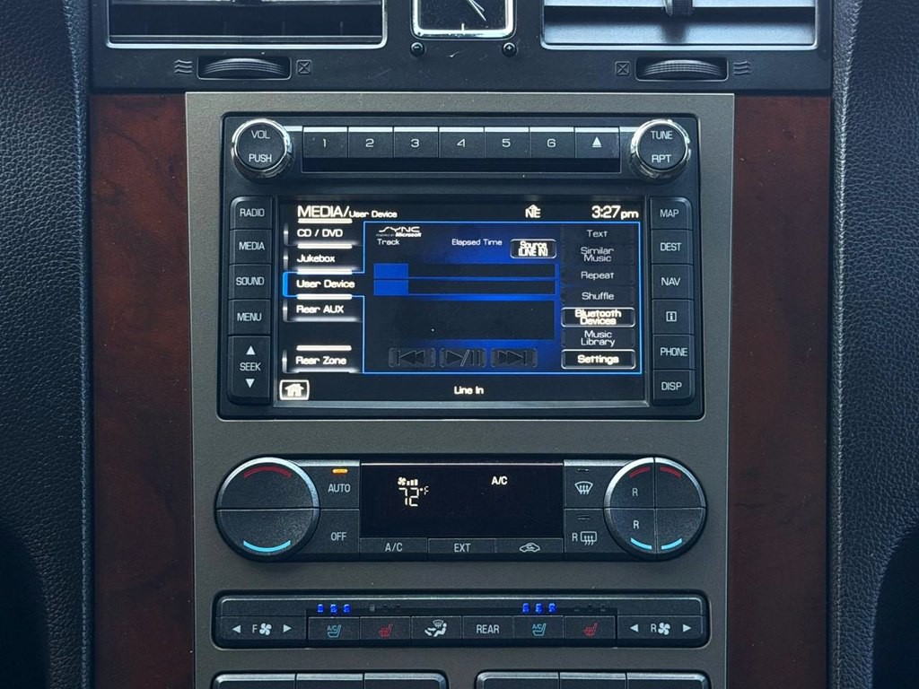2014 Lincoln Navigator Image 28