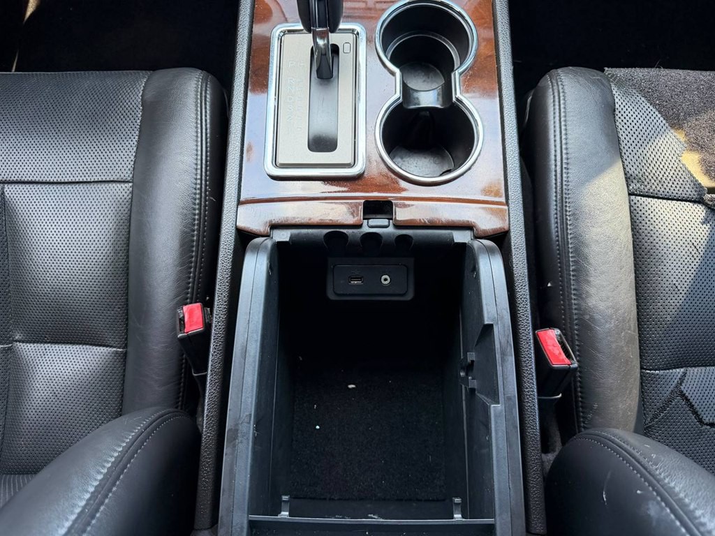 2014 Lincoln Navigator Image 34
