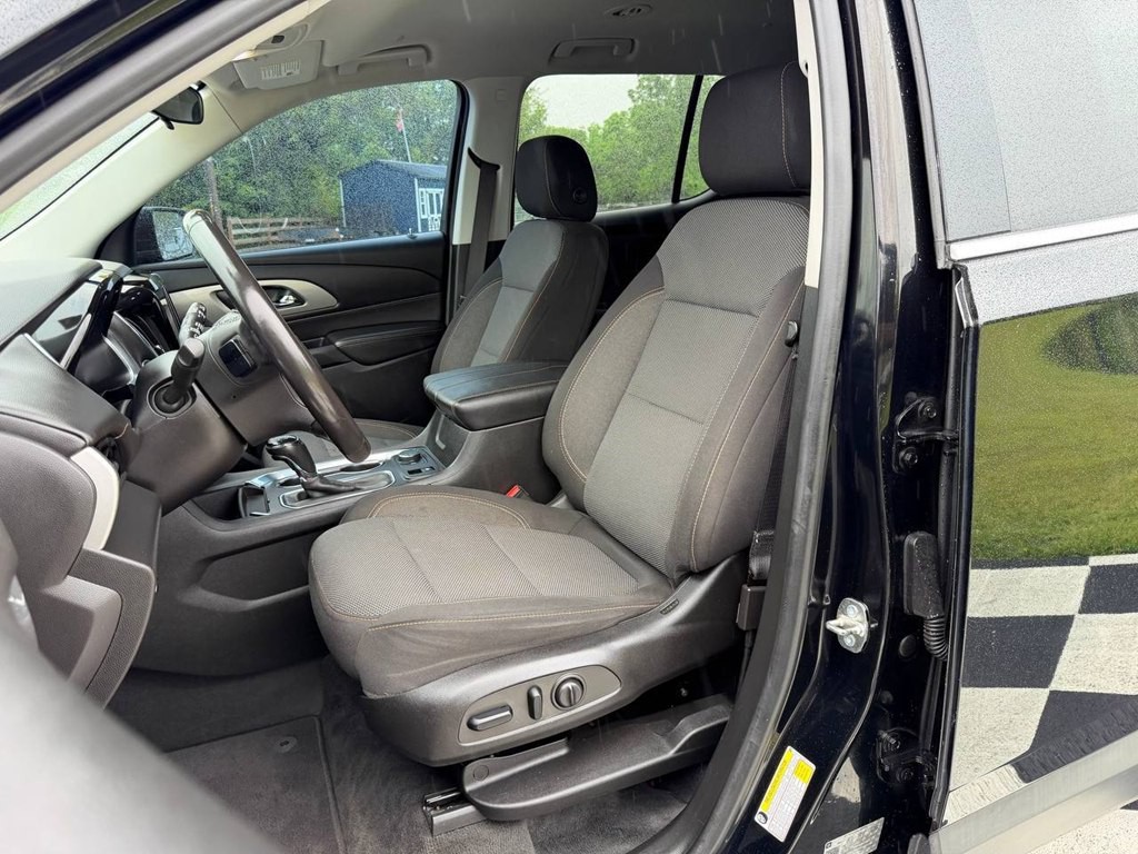 2018 Chevrolet Traverse Image 14