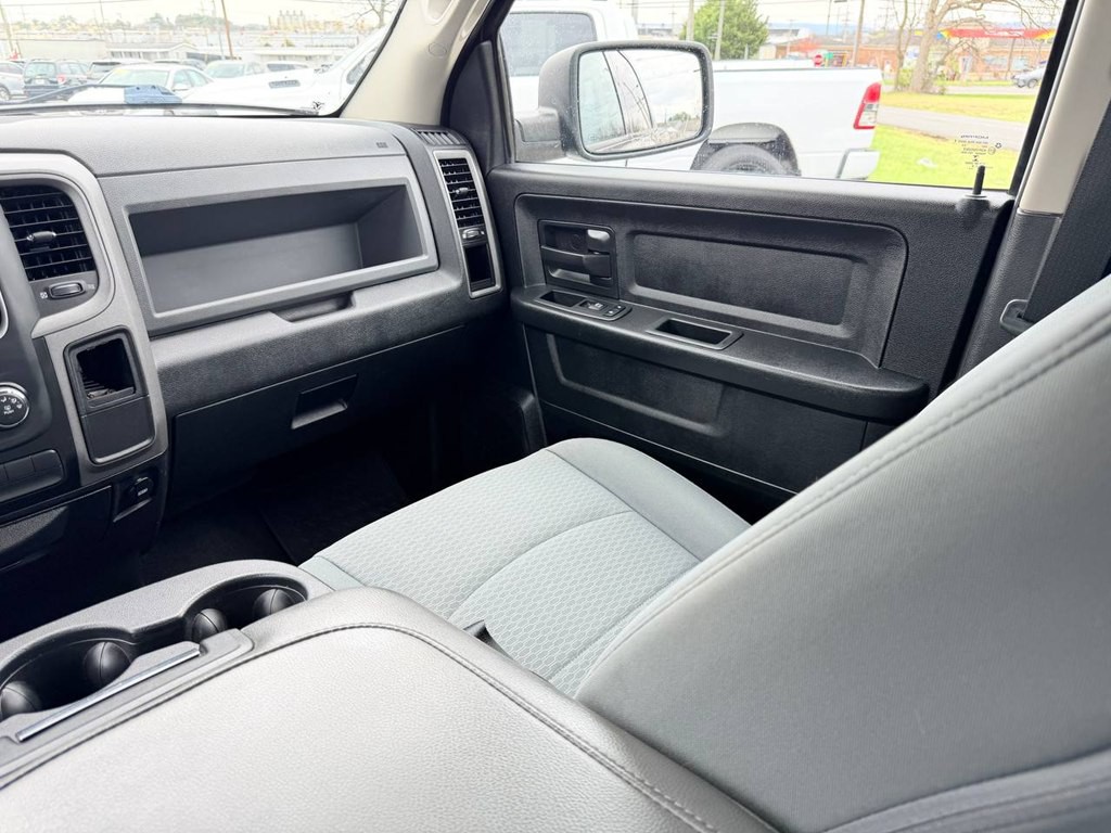2018 RAM 1500 Image 30