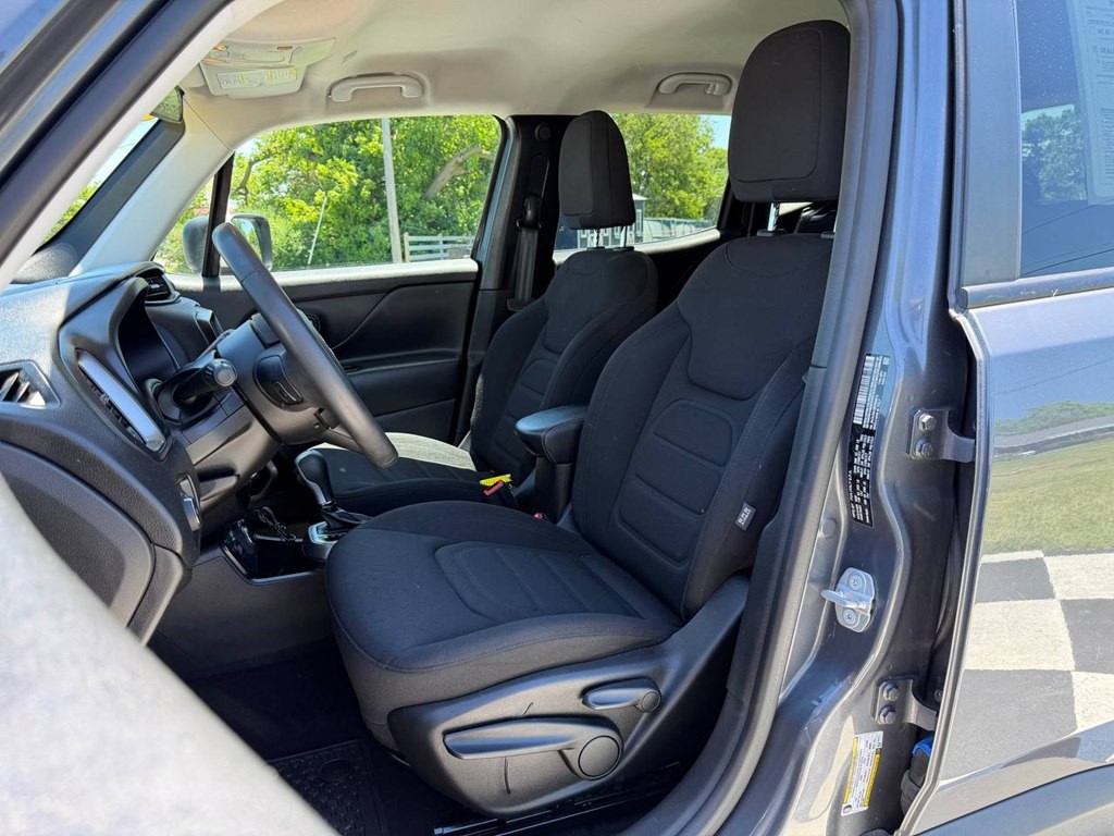2022 Jeep Renegade Image 15