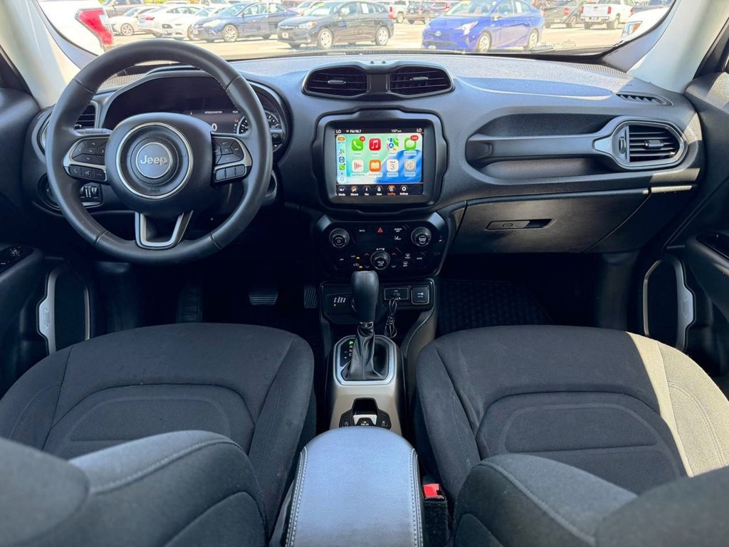 2022 Jeep Renegade Image 17