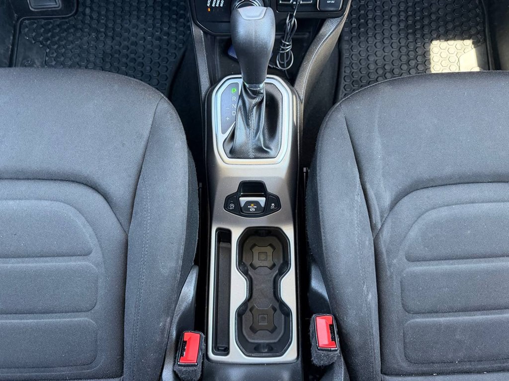 2022 Jeep Renegade Image 29