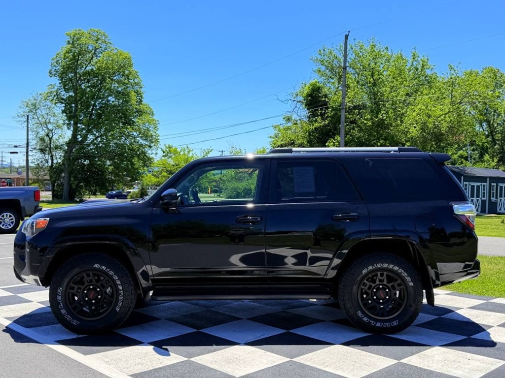 2015 Toyota 4Runner Image 9