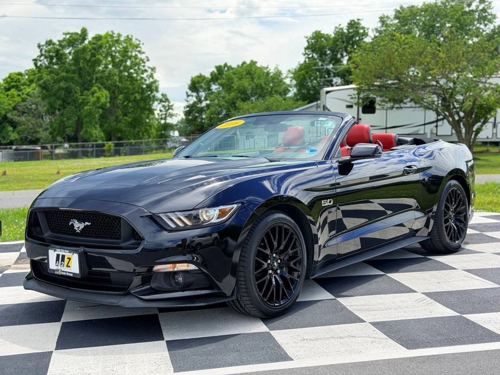 2016 Ford Mustang Image 2