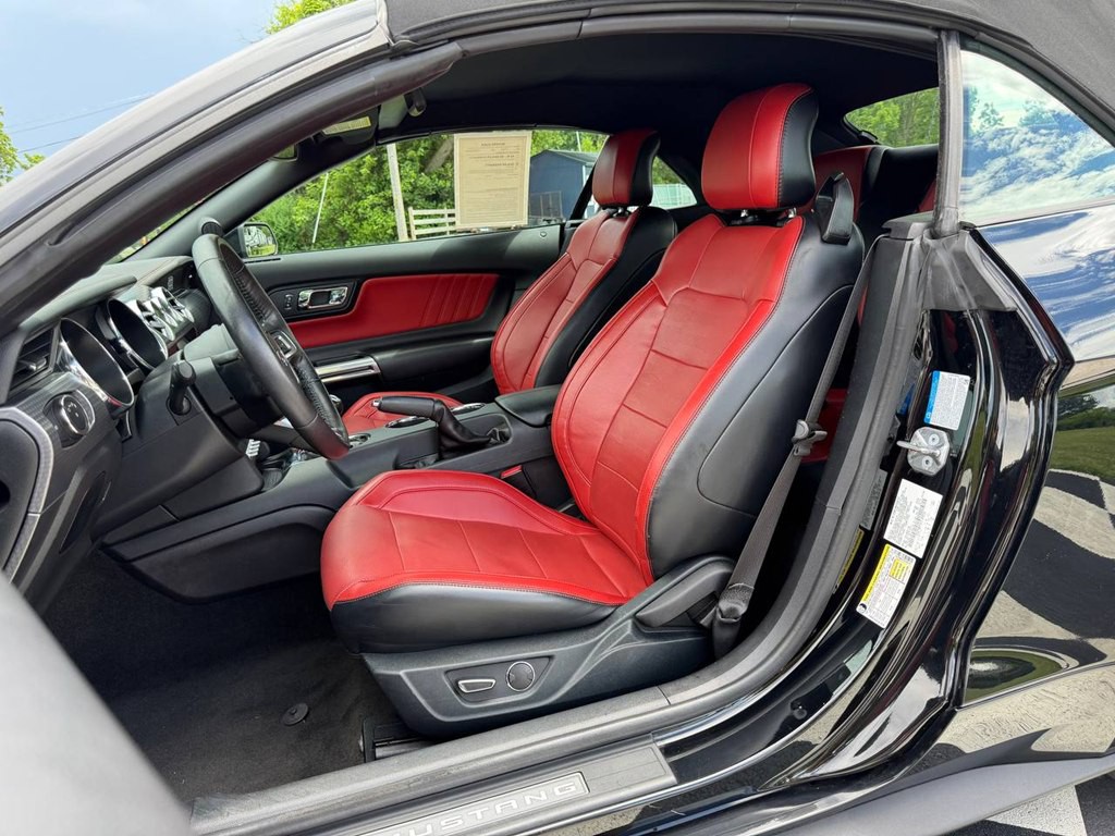 2016 Ford Mustang Image 16