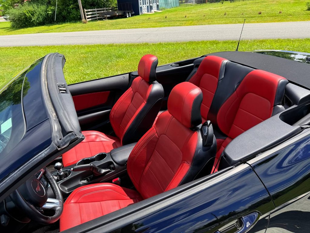 2016 Ford Mustang Image 26