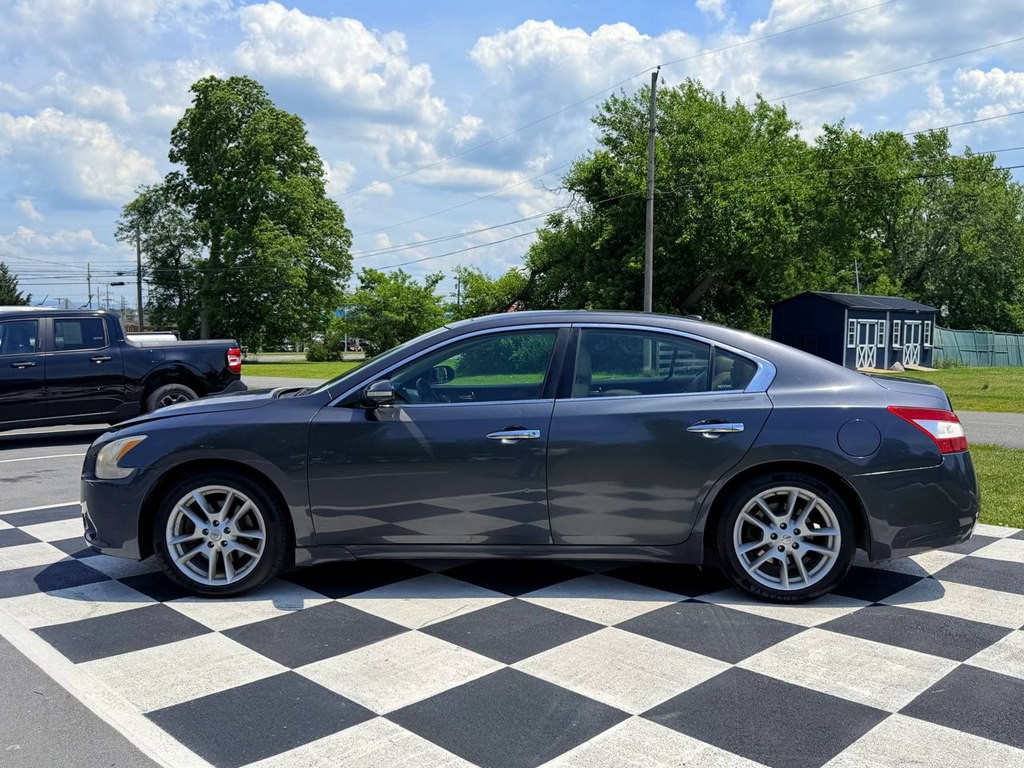 2009 Nissan Maxima Image 9