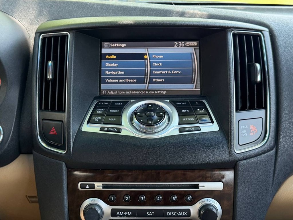 2009 Nissan Maxima Image 24