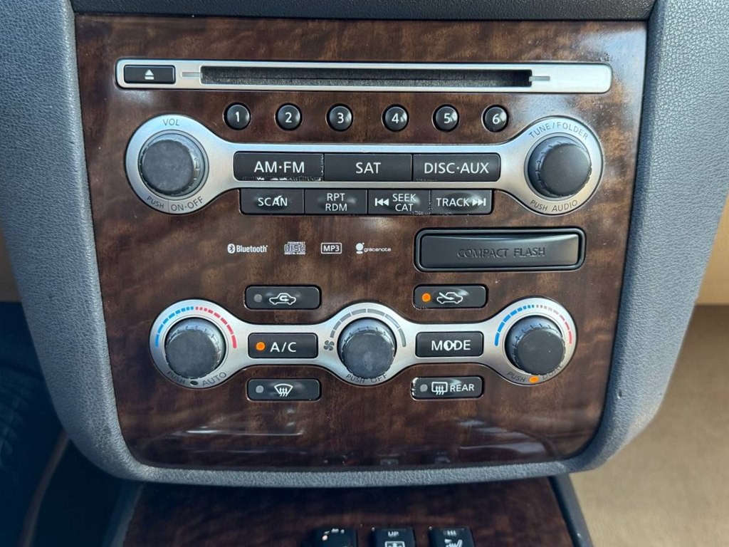 2009 Nissan Maxima Image 25