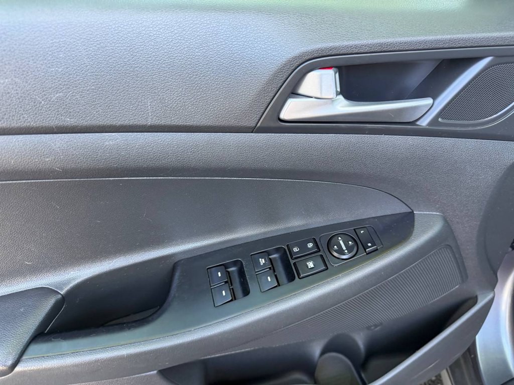 2017 Hyundai Tucson Image 17