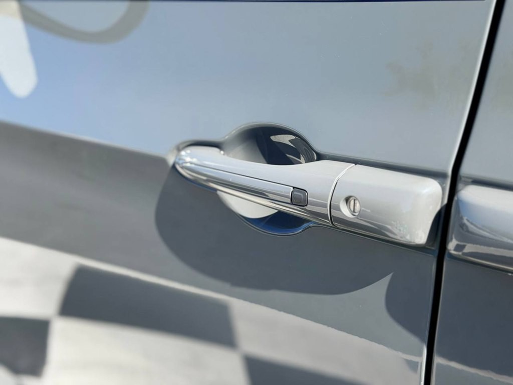 2023 Chrysler Pacifica Image 14