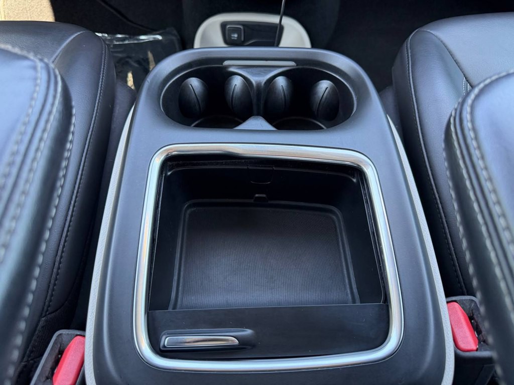 2023 Chrysler Pacifica Image 33