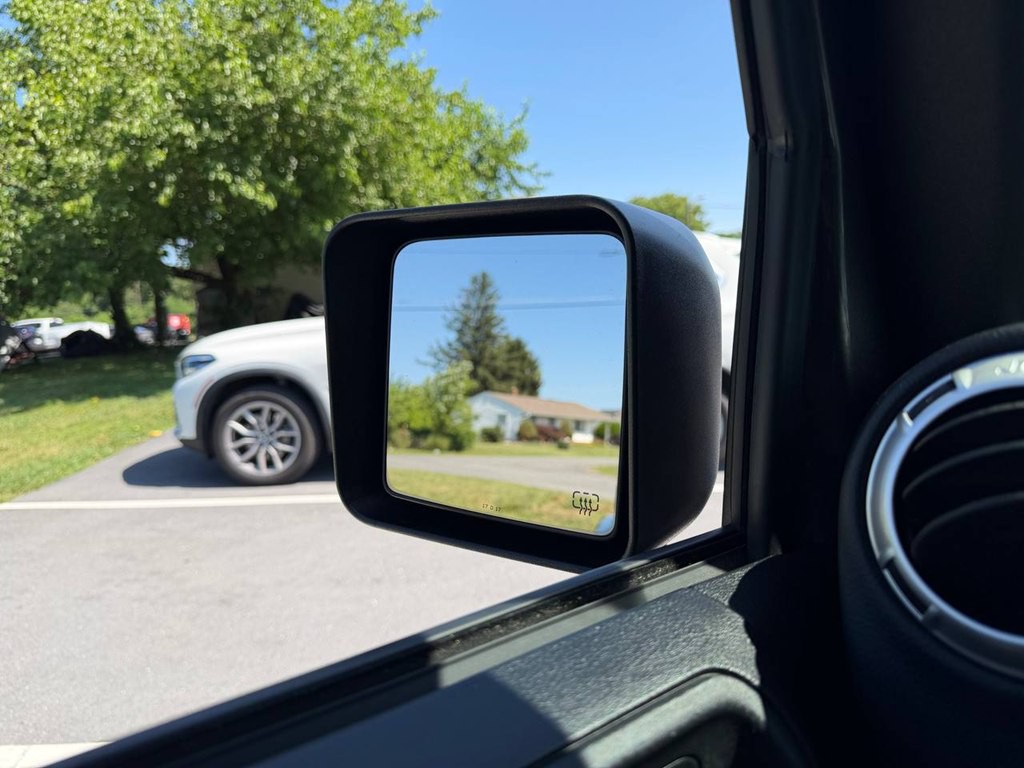 2017 Jeep Wrangler Unlimited Image 13