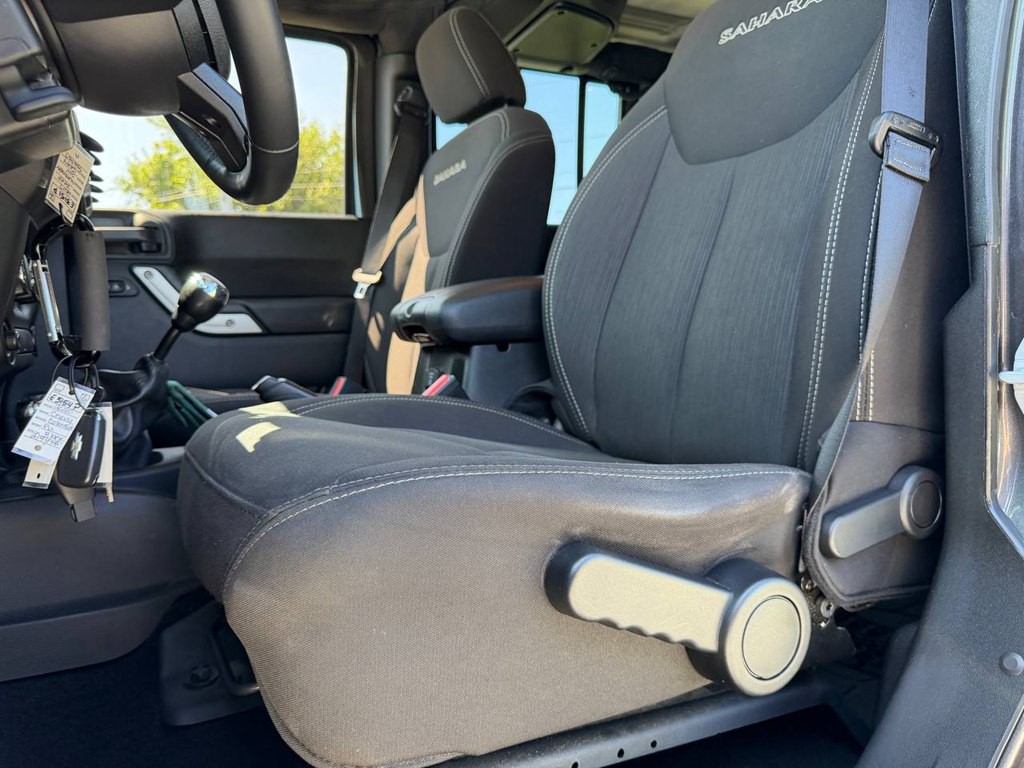 2017 Jeep Wrangler Unlimited Image 19