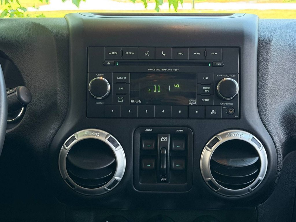 2017 Jeep Wrangler Unlimited Image 27