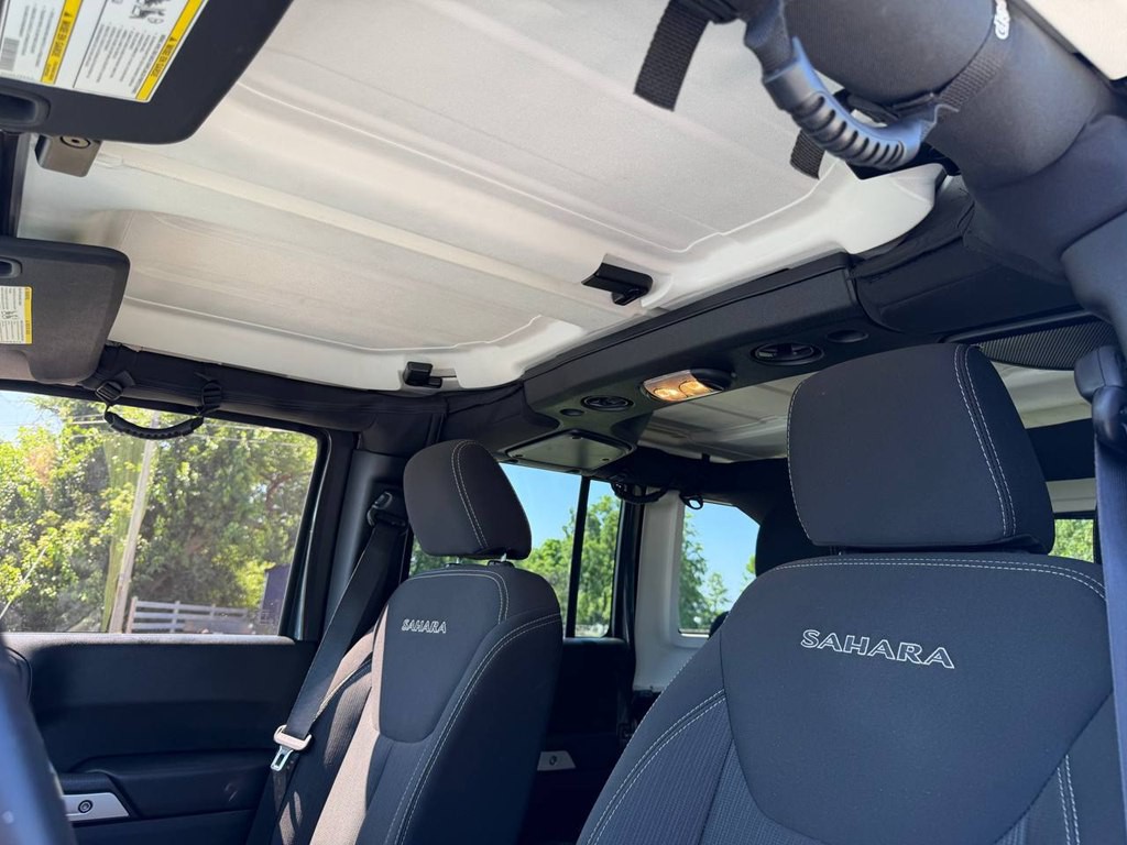 2017 Jeep Wrangler Unlimited Image 35