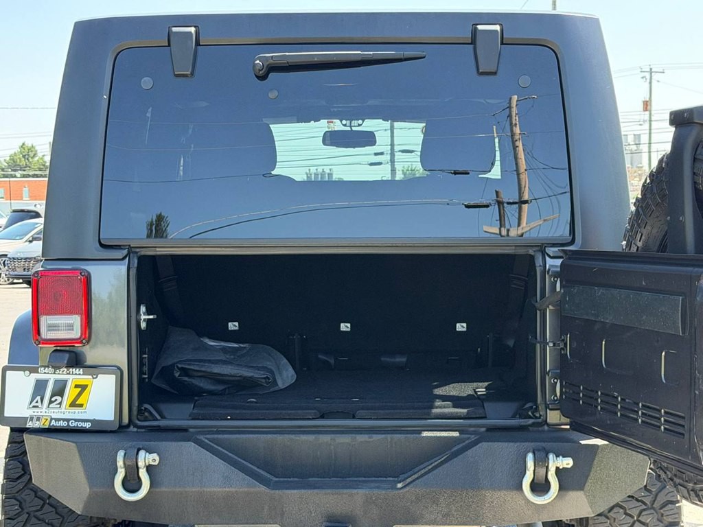 2017 Jeep Wrangler Unlimited Image 39