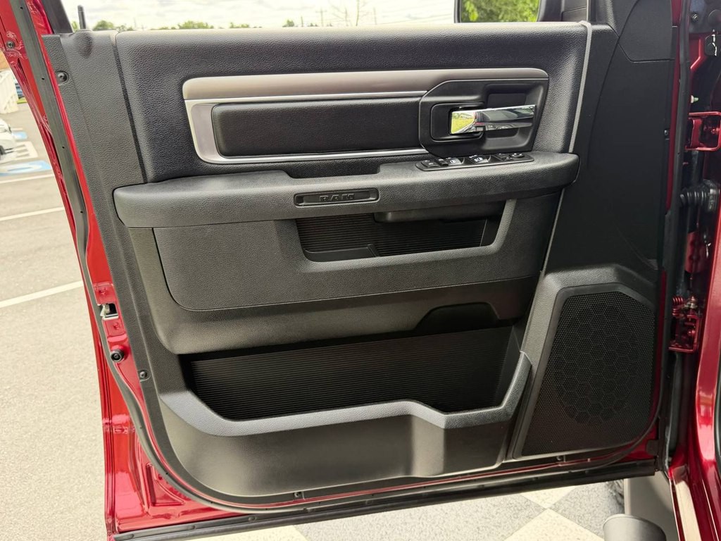 2021 RAM 1500 Image 16