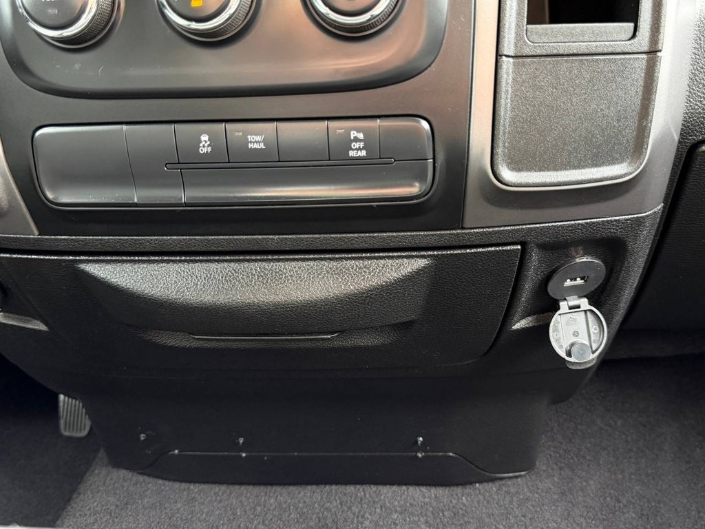 2021 RAM 1500 Image 30