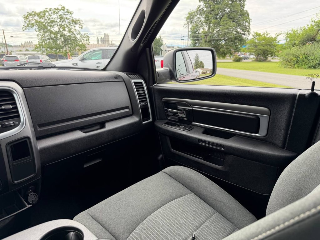 2021 RAM 1500 Image 34