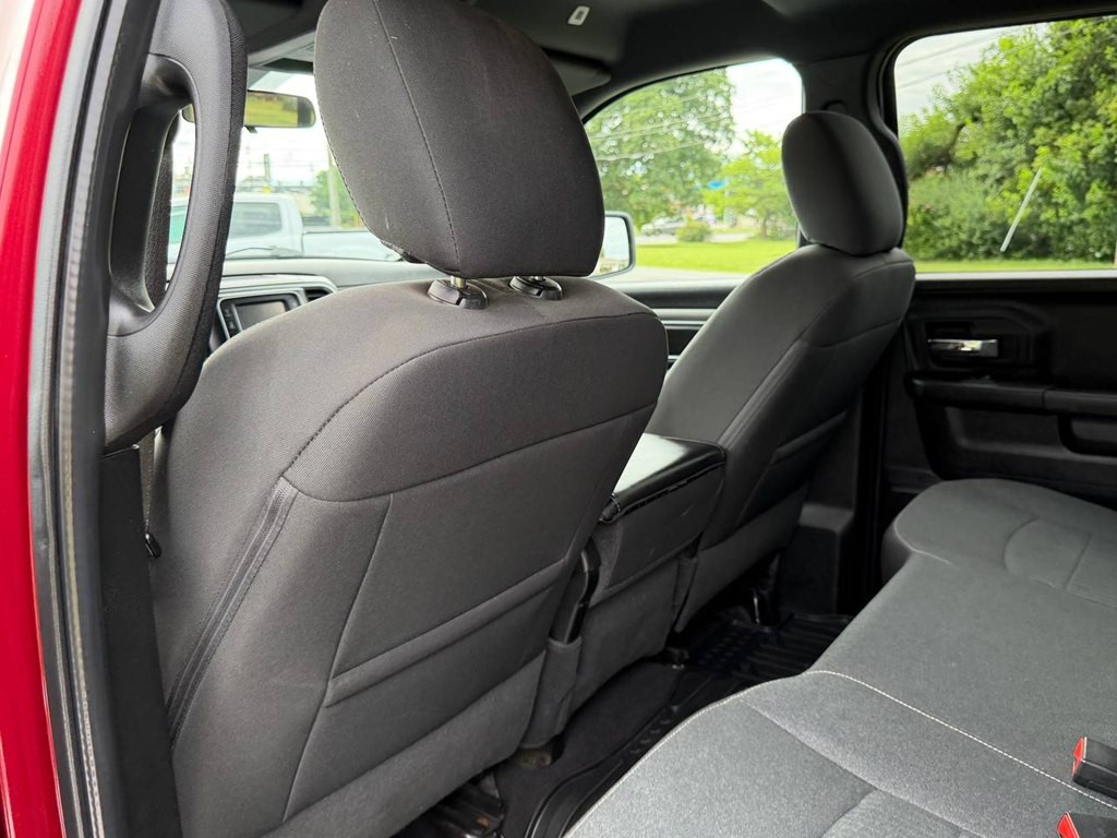 2021 RAM 1500 Image 38