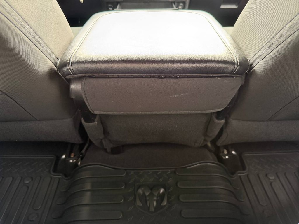 2021 RAM 1500 Image 40