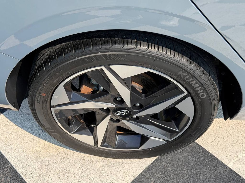 2023 Hyundai Elantra Image 50