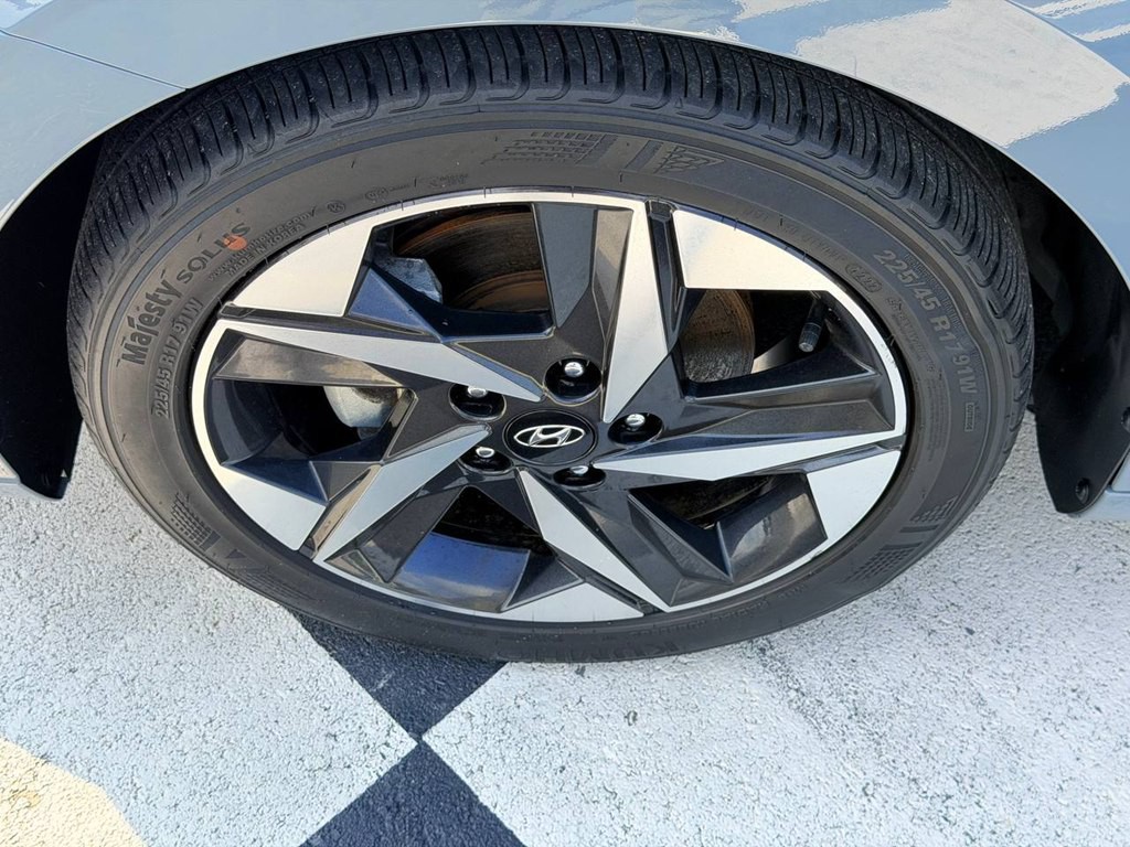 2023 Hyundai Elantra Image 53