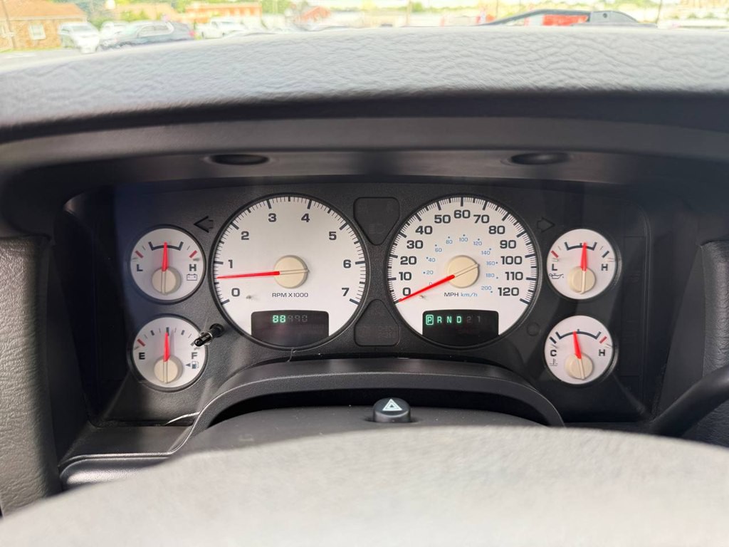2004 Dodge Ram 2500 Image 21