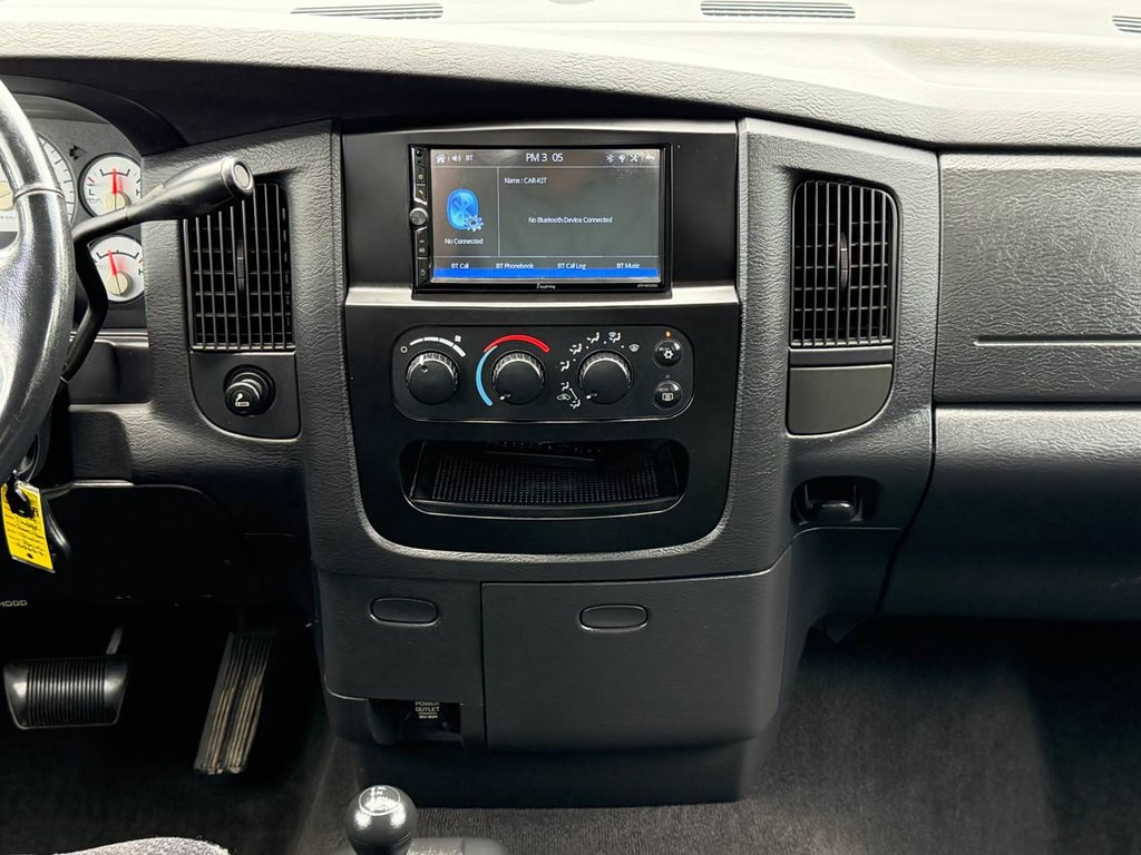 2004 Dodge Ram 2500 Image 22