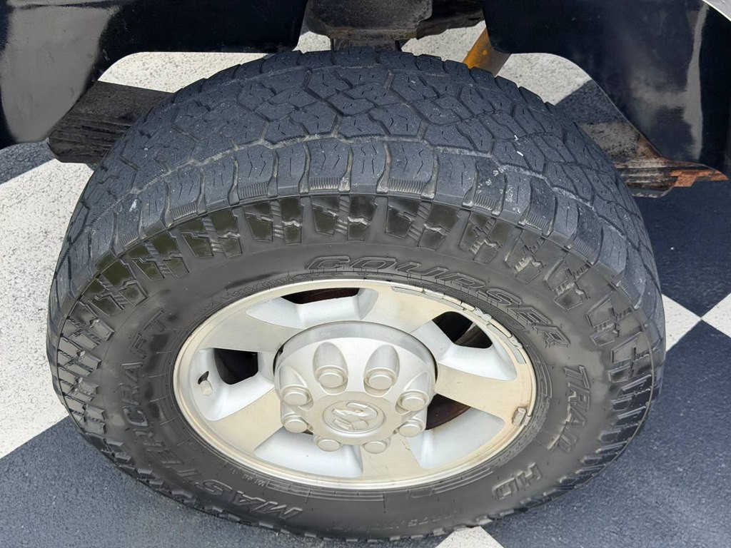 2004 Dodge Ram 2500 Image 37