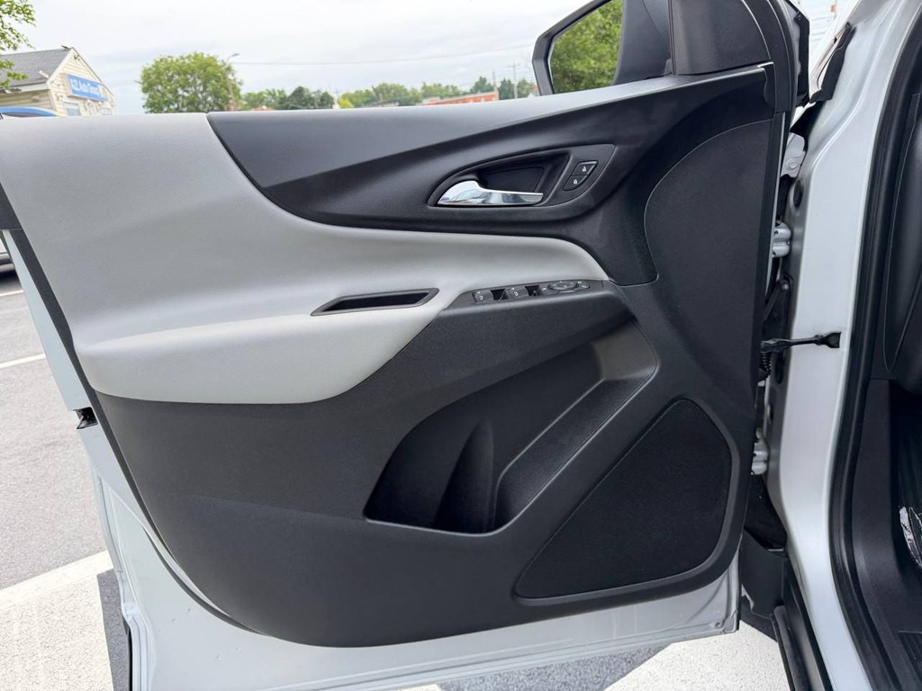 2020 Chevrolet Equinox Image 15