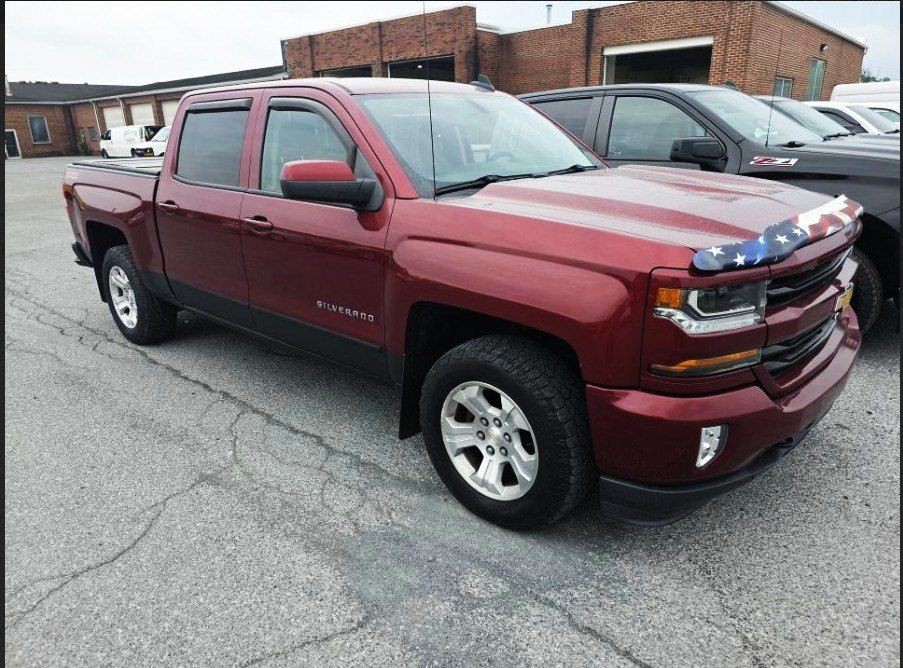 2017 Chevrolet Silverado 1500 Image 3