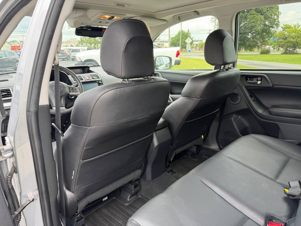 2016 Subaru Forester Image 38