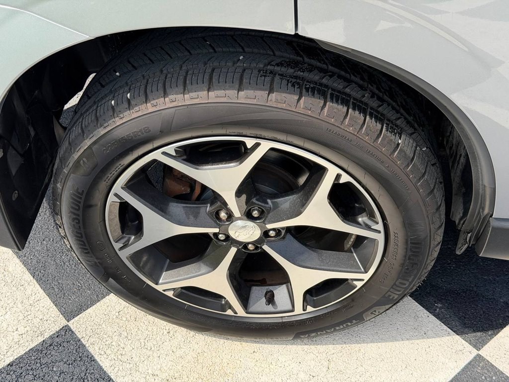 2016 Subaru Forester Image 46