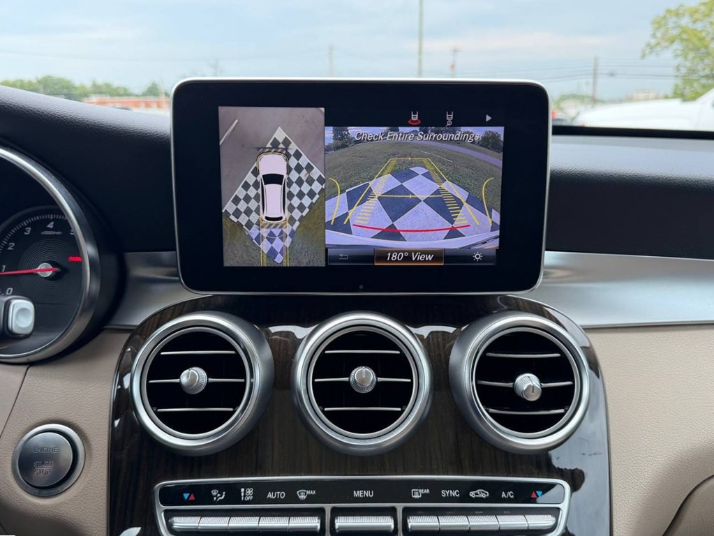 2018 Mercedes-Benz GLC-Class Image 25