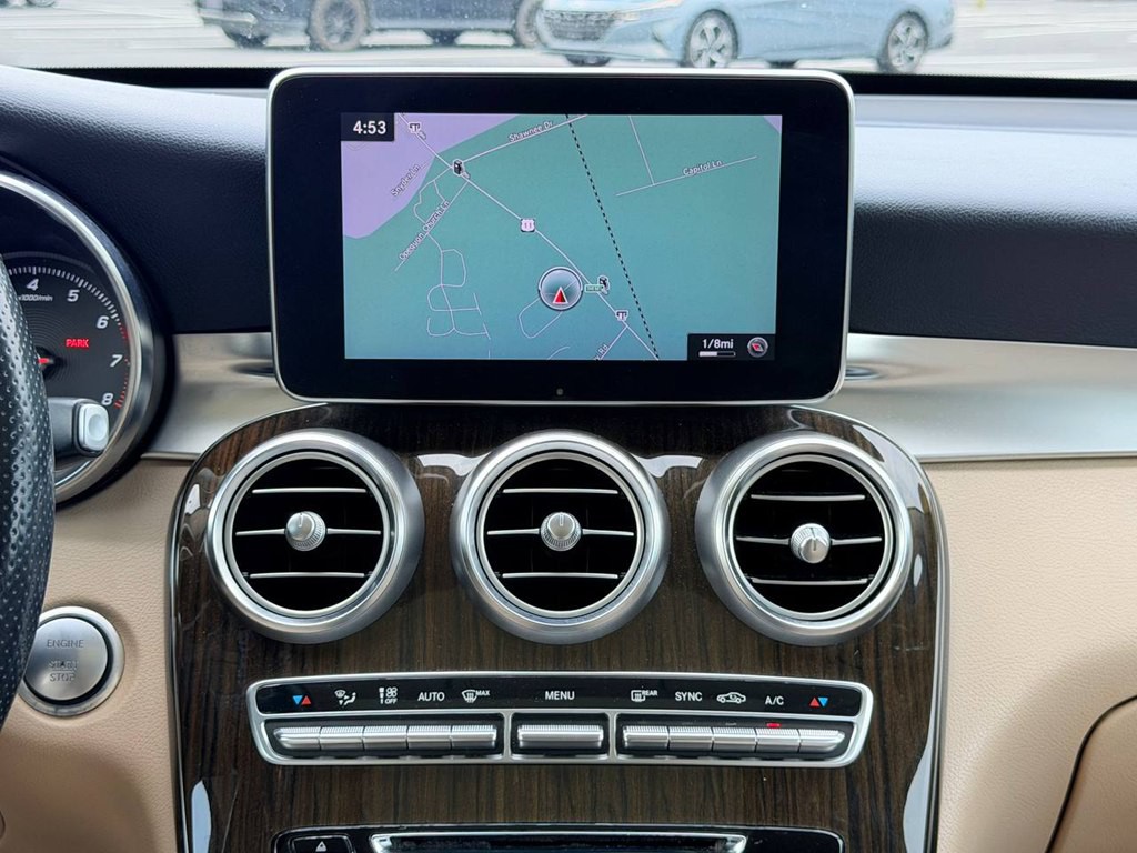 2018 Mercedes-Benz GLC-Class Image 27