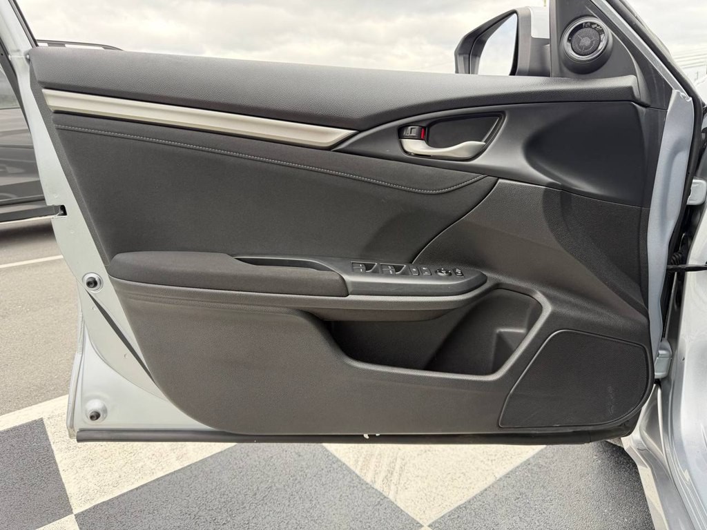 2019 Honda Civic Image 15