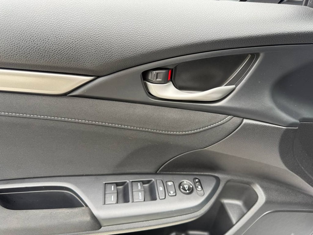 2019 Honda Civic Image 16