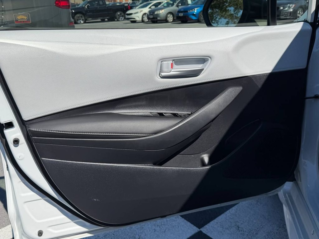 2021 Toyota Corolla Image 16