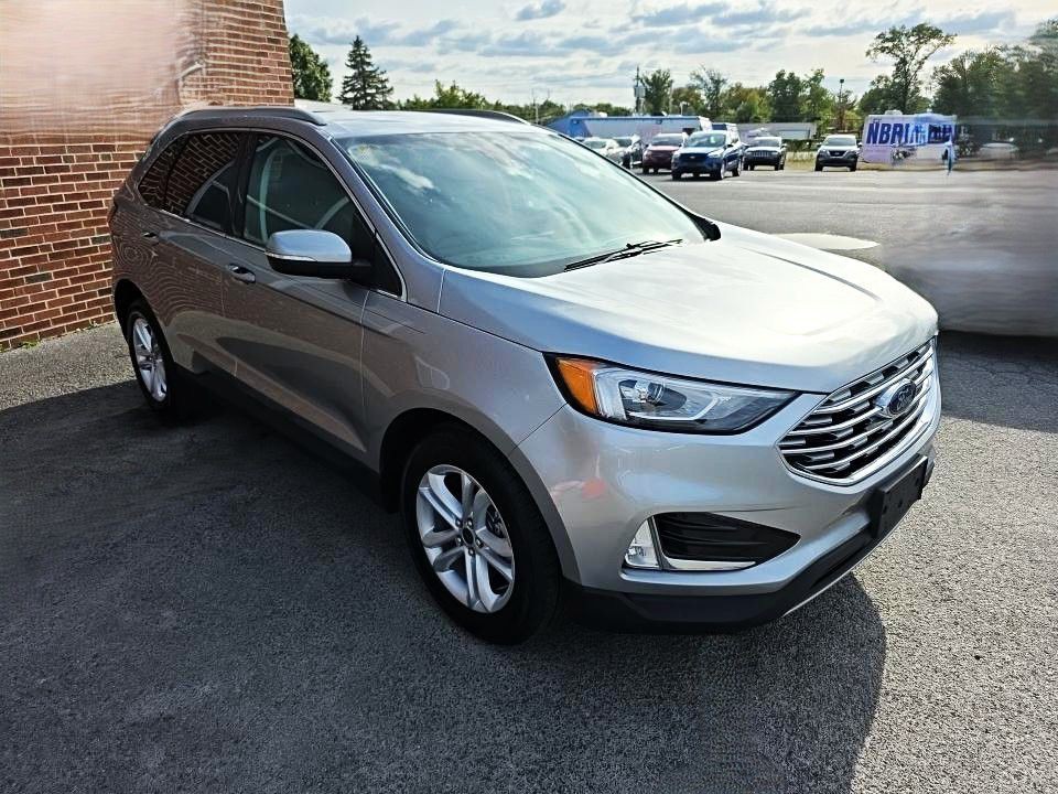 2020 Ford Edge Image 3