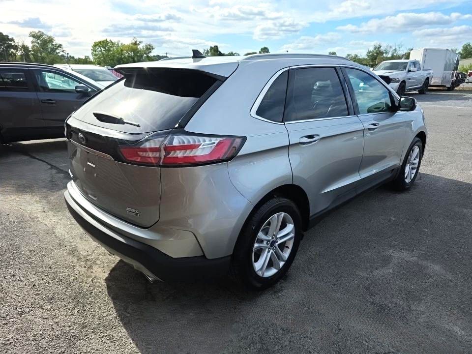 2020 Ford Edge Image 4