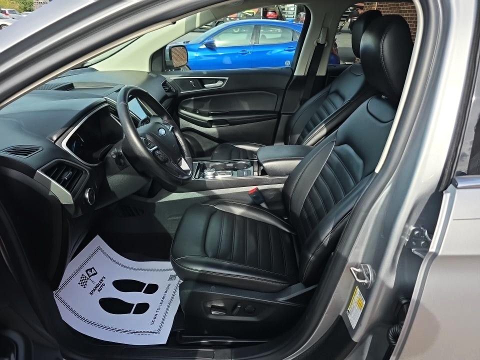 2020 Ford Edge Image 7