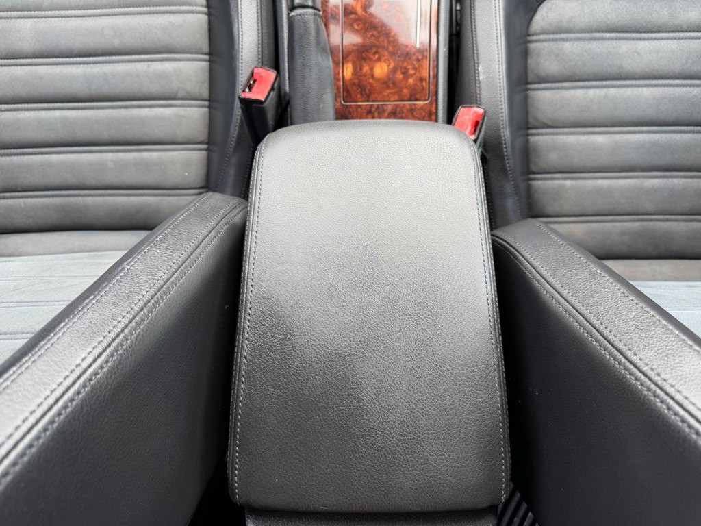 2012 Volkswagen Passat Image 27