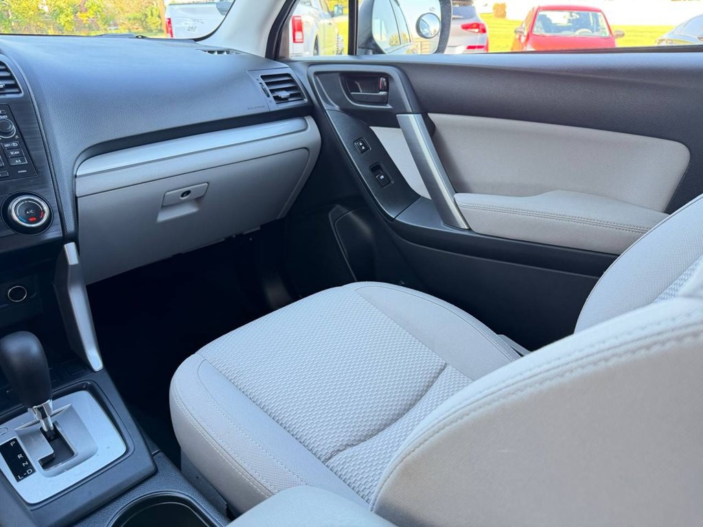 2015 Subaru Forester Image 29
