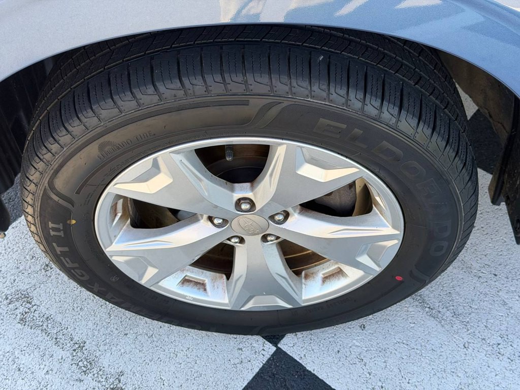 2015 Subaru Forester Image 43