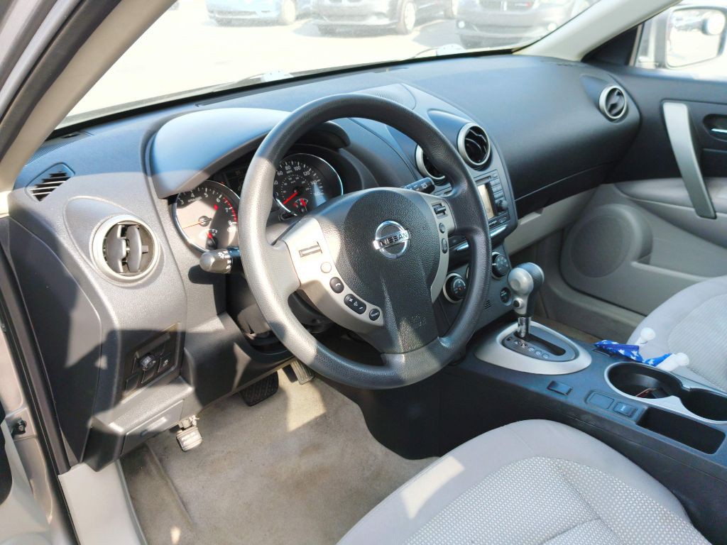 2012 Nissan Rogue Image 6