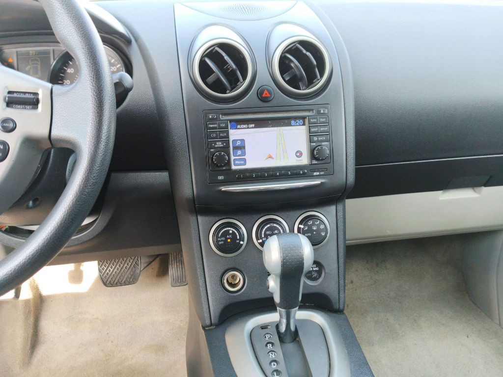 2012 Nissan Rogue Image 10